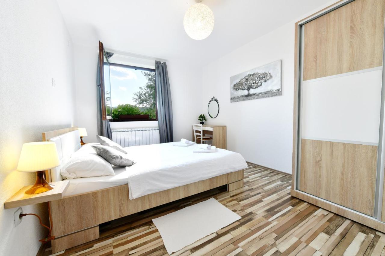 Holiday Home Ostrun Rakovica Exterior foto